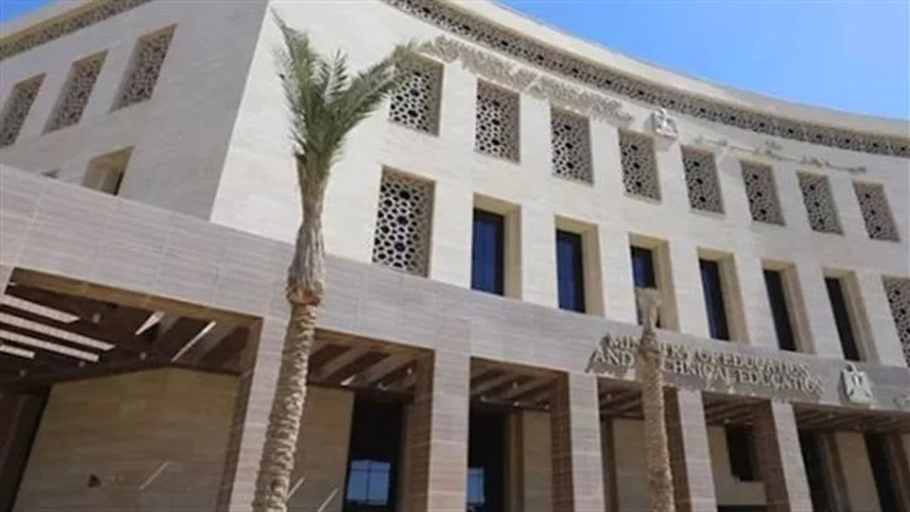 امتحان التاريخ يمر بسلام… الشائعات لا أساس لها من الصحة